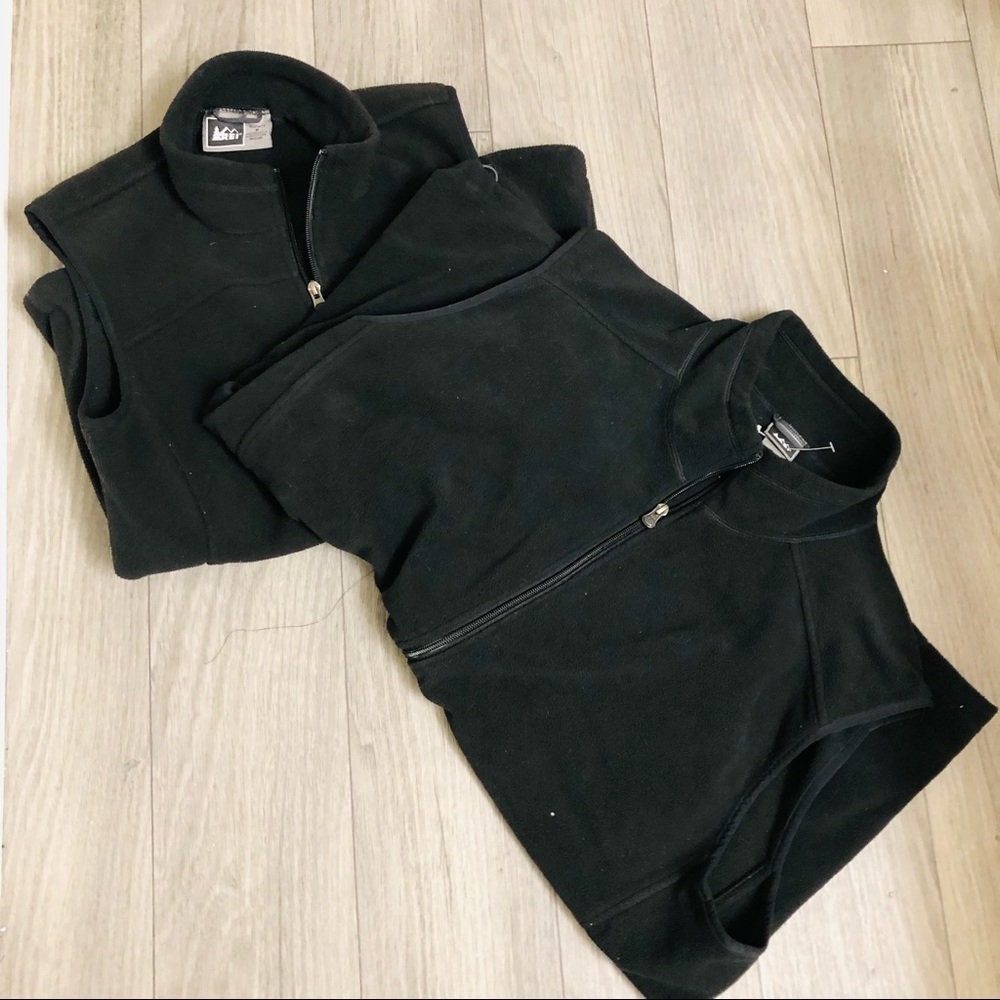 Rei his &hers black fleece jackets